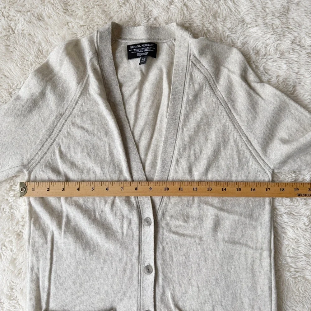 Banana Republic Woman Beige Extra Fine Merino Wool Blend Cardigan Sweater SMALL - Picture 5 of 6